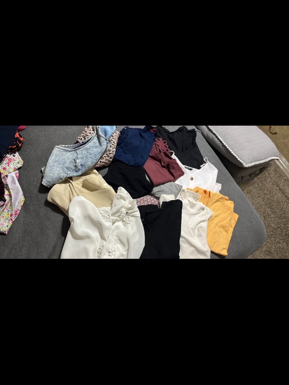 Women’s Clothing Lot